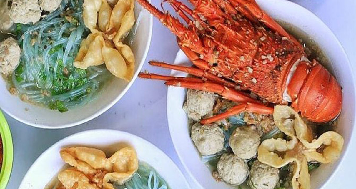 Bakso Lobster dan Kepiting Terjual Ratusan Mangkuk