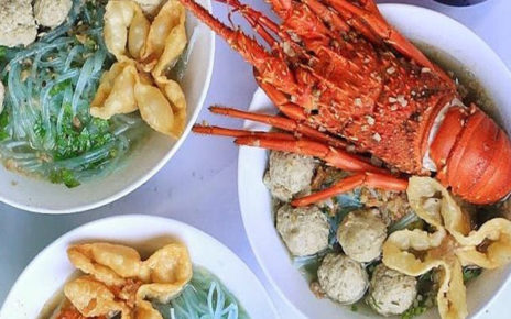 Bakso Lobster dan Kepiting Terjual Ratusan Mangkuk