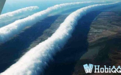 Awan Bentuk Asap Cerutu Dilangit Australia