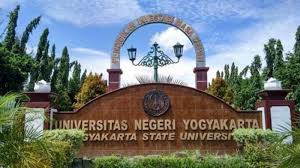 universitas negeri di yogyakarta  