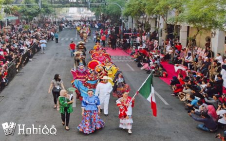 Kemeriahan Festival Internasional Lintas Budaya Surabaya