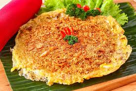 Kerak telor salah satu Kuliner khas betawi