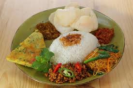 nasi uduk salah satu kuliner khas betawi