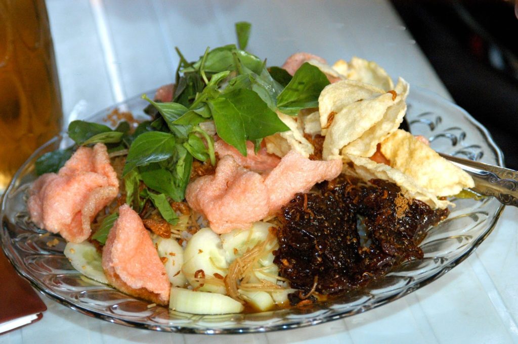 nasi ulam kuliner khas betawi