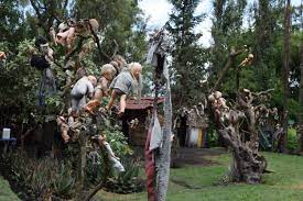 La Isla de las Muñecas, Xochimilco Mexico – Lost Lara