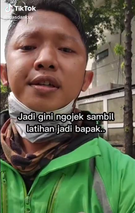 Kisah Kocak Driver Ojol Jemput Sekolah Anak