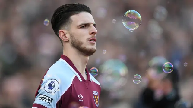 Arsenal Layak Panik Man City Siap Goda Declan Rice