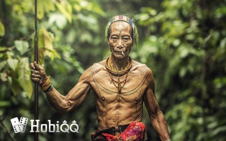 FAKTA KEUNIKAN SUKU MENTAWAI