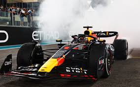 RED BULL AKUI LANTAI MOBIL VERSTAPPEN RUSAK