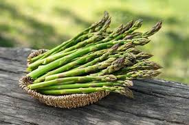 7 Manfaat Asparagus untuk Kesehatan Tubuh - Alodokter